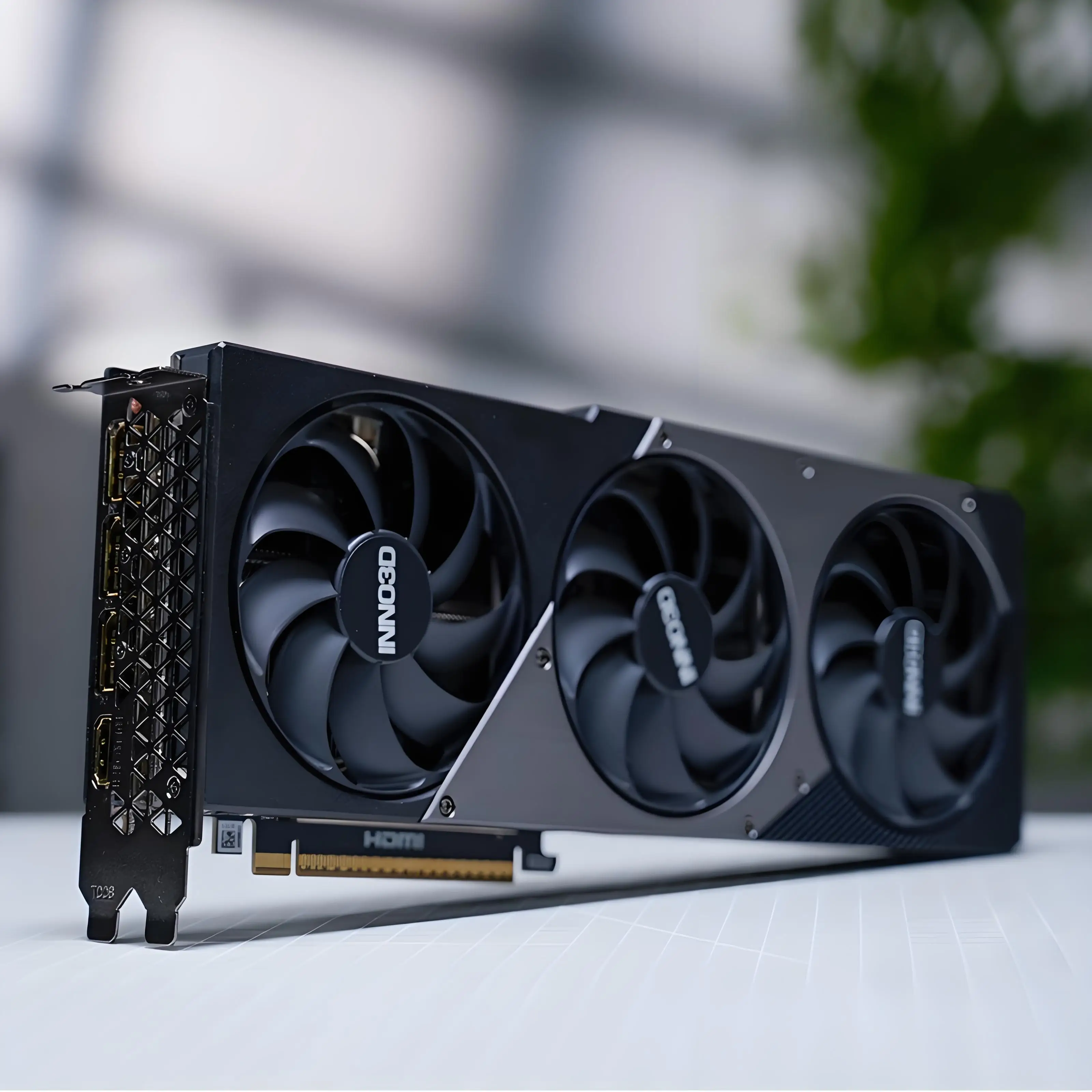 RTX5070Ti Grafikkarte Gaming E – Esports Gaming Brands Bewertung und Preis